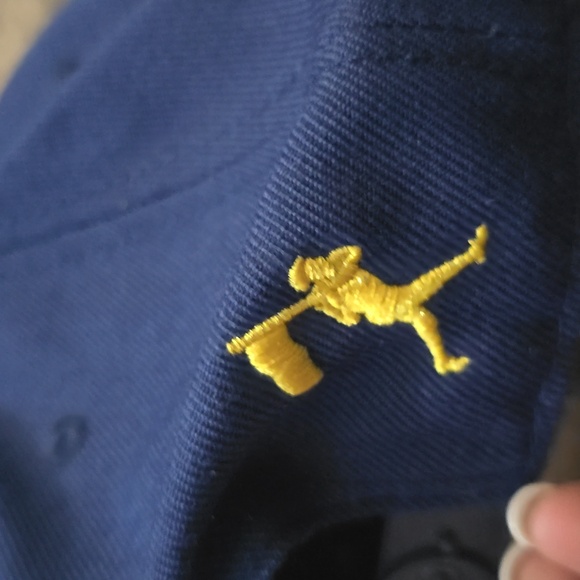 BASEBALLISM Navy Blue & Gold Ball Cap Snapback One Size Adjustable - Picture 4 of 4